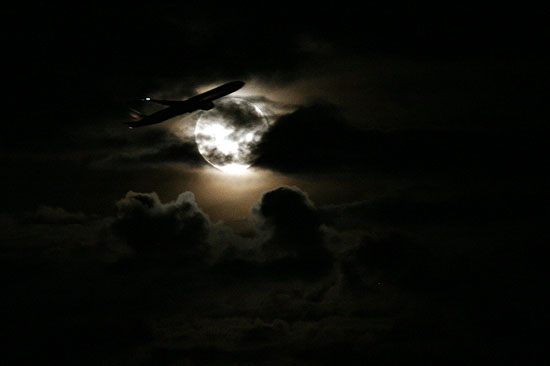 Fly me to the Moon